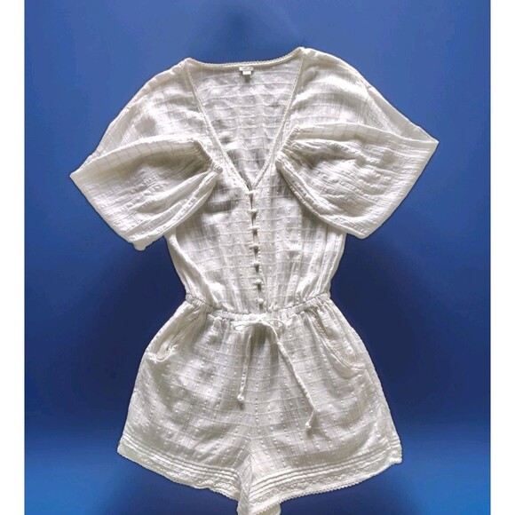 aerie Pants - Aerie Women’s Romper Small White Textured  V-Neck Button Front Pockets Coastal